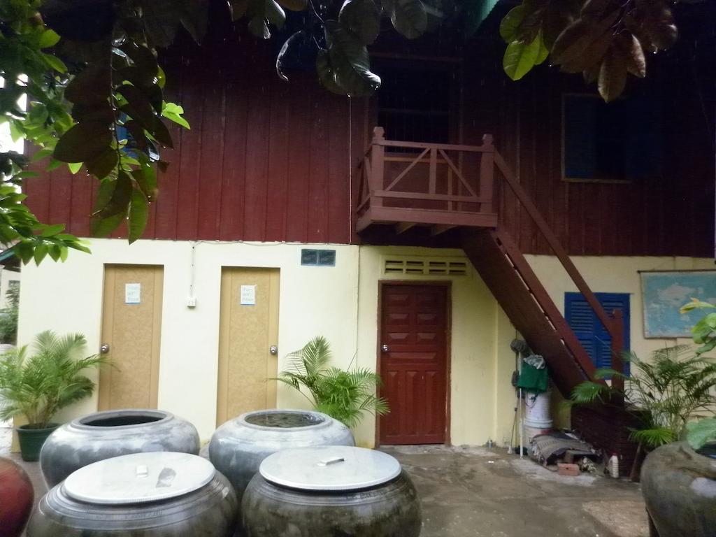 Meas Family Homestay Angk Ta Saom ภายนอก รูปภาพ