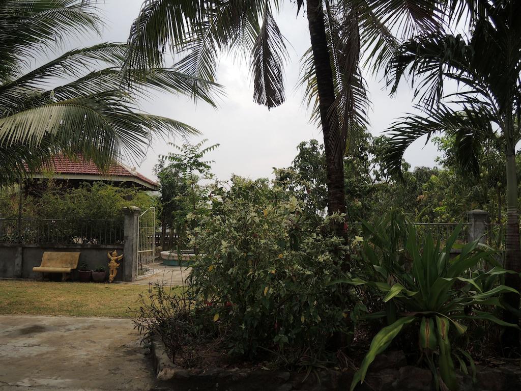Meas Family Homestay Angk Ta Saom ภายนอก รูปภาพ