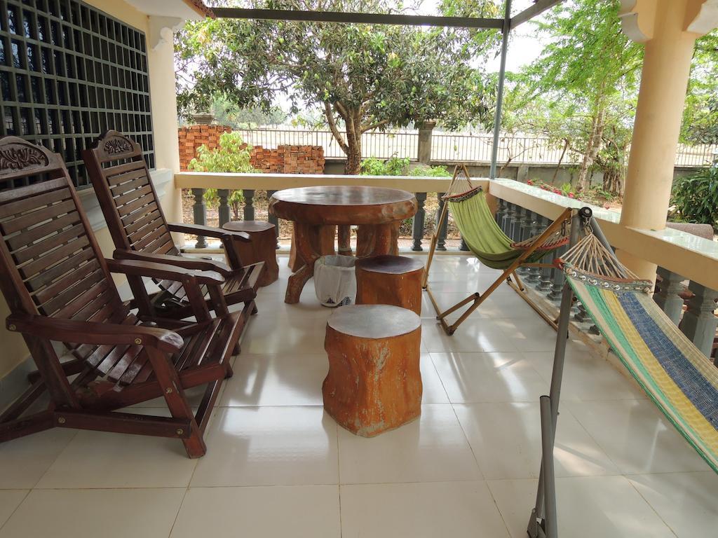 Meas Family Homestay Angk Ta Saom ภายนอก รูปภาพ